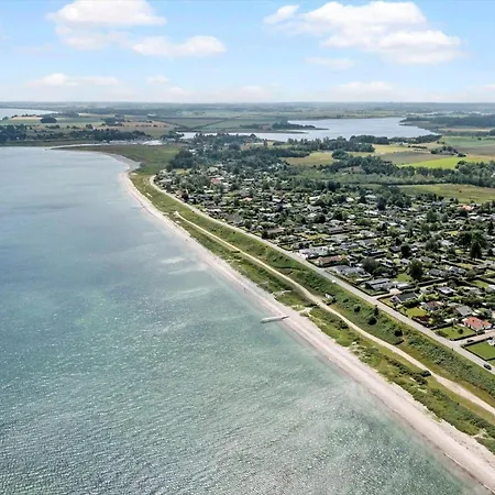 Semesterbostad 30098-malling-norsmindevej-171-k Malling